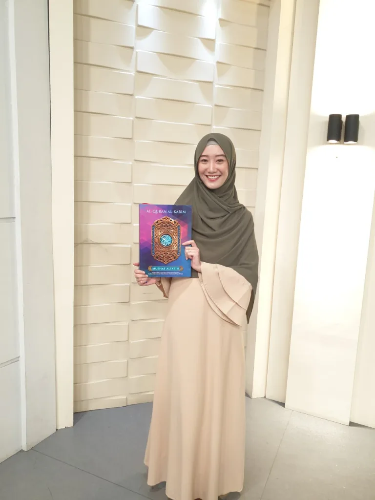 Personaliti bersama Mushaf Al-Fatih